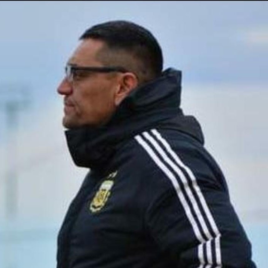 OLAVARRIA SIGUE Y EL ROJO YA TRABAJA PARA EL 2026
