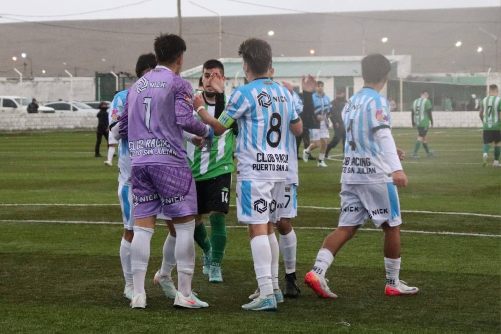 RACING : TRIUNFO CLAVE Y CERCA DE LOS PLAYOFFS